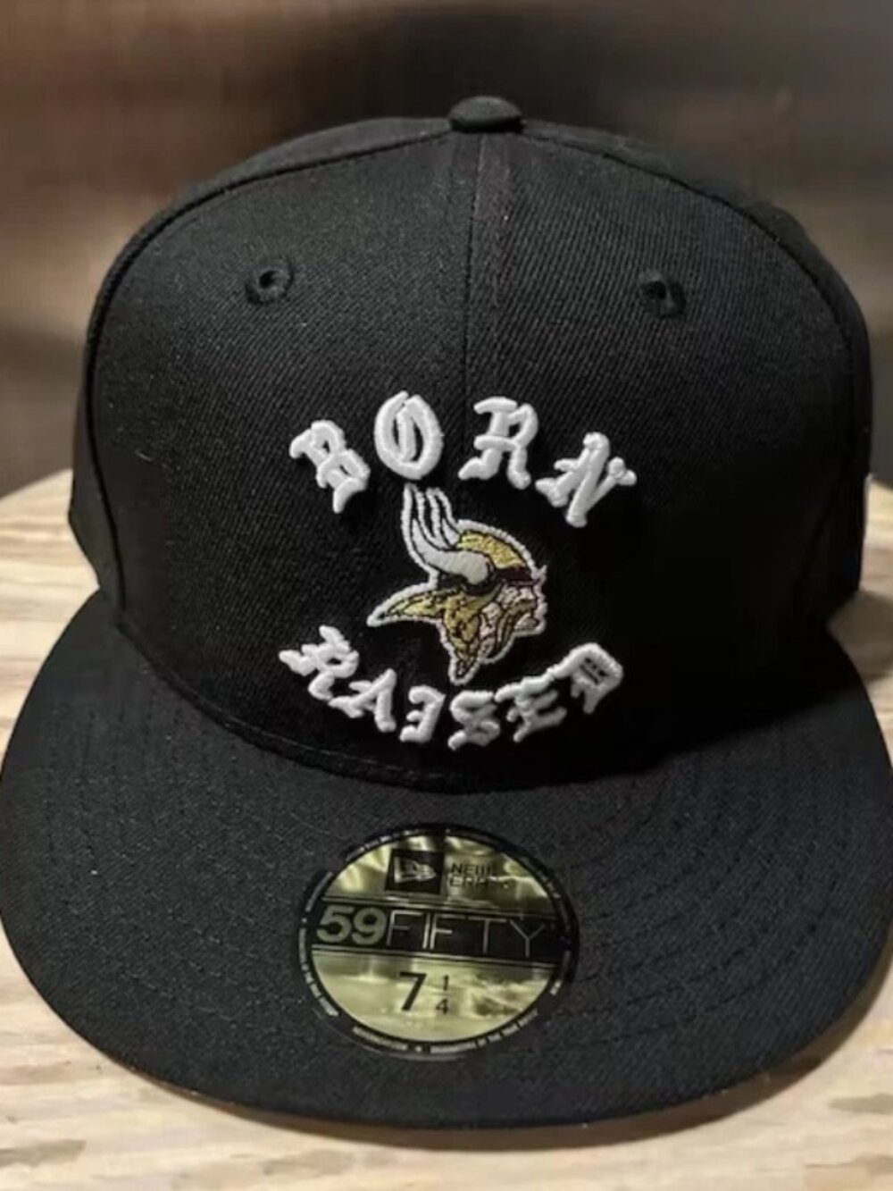 Born X Raised × NFL NEW ERA + VIKINGS FITTED ROCKER HAT: BLACK